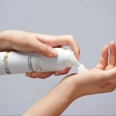 Массажная пена Fizzy Massage Foam - 150 мл. - YESforLOV - купить с доставкой в Новокуйбышевске