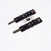 Черные кожаные наручники с узорами и золотистой фурнитурой - Crazy Handmade - купить с доставкой в Новокуйбышевске