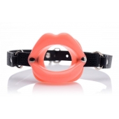 Кляп в форме губ Sissy Mouth Gag - XR Brands - купить с доставкой в Новокуйбышевске