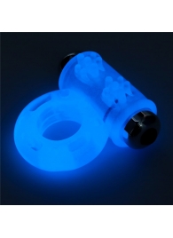Голубое, светящееся в темноте эрекционное виброкольцо Lumino Play Vibrating Penis Ring - Lovetoy - в Новокуйбышевске купить с доставкой