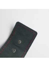 Черные кожаные наручники с красной строчкой - Crazy Handmade - купить с доставкой в Новокуйбышевске