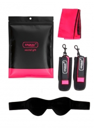 Черно-розовый эротический набор: маска, наручники и повязка - Erokay - купить с доставкой в Новокуйбышевске