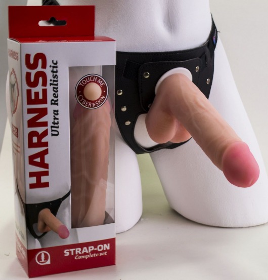 Страпон в подарочной упаковке: трусики с плугом и фаллоимитатор-насадка - 16 см. - LOVETOY (А-Полимер) - купить с доставкой в Новокуйбышевске