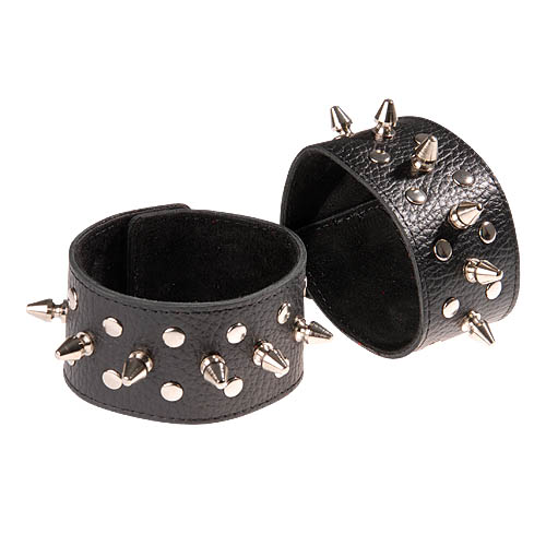 Чёрные напульсники с шипами и заклепками - Sitabella - купить с доставкой в Новокуйбышевске